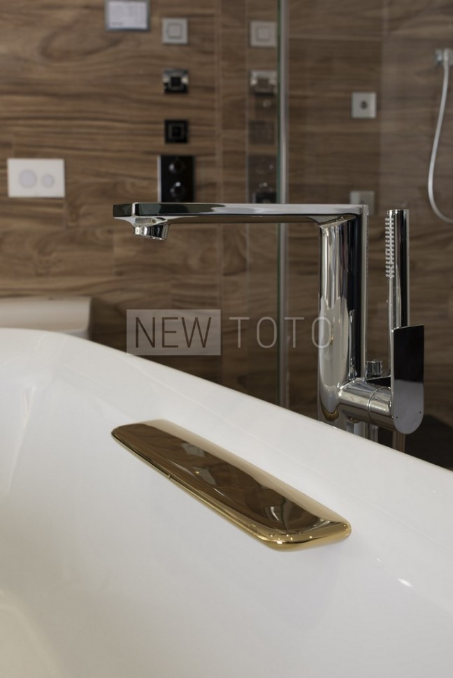 Ванна отдельностоящая TOTO Neorest фото №5