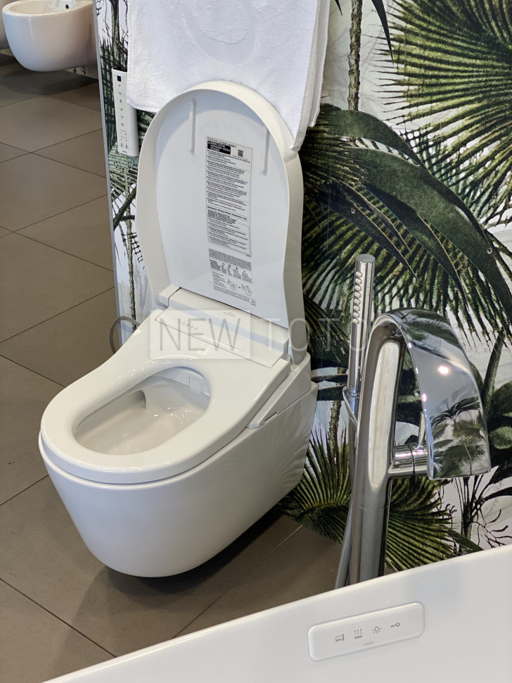 Крышка-биде TOTO Washlet S5 + подвесной унитаз RP фото №14