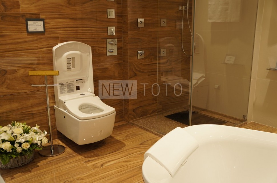 Стойка для пульта и бумаги TOTO Neorest фото №6