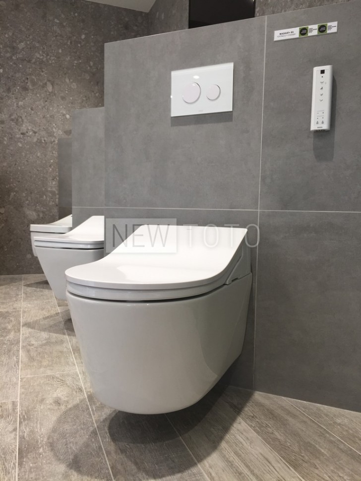 Крышка-биде TOTO Washlet RX eWater + подвесной унитаз RP фото №3