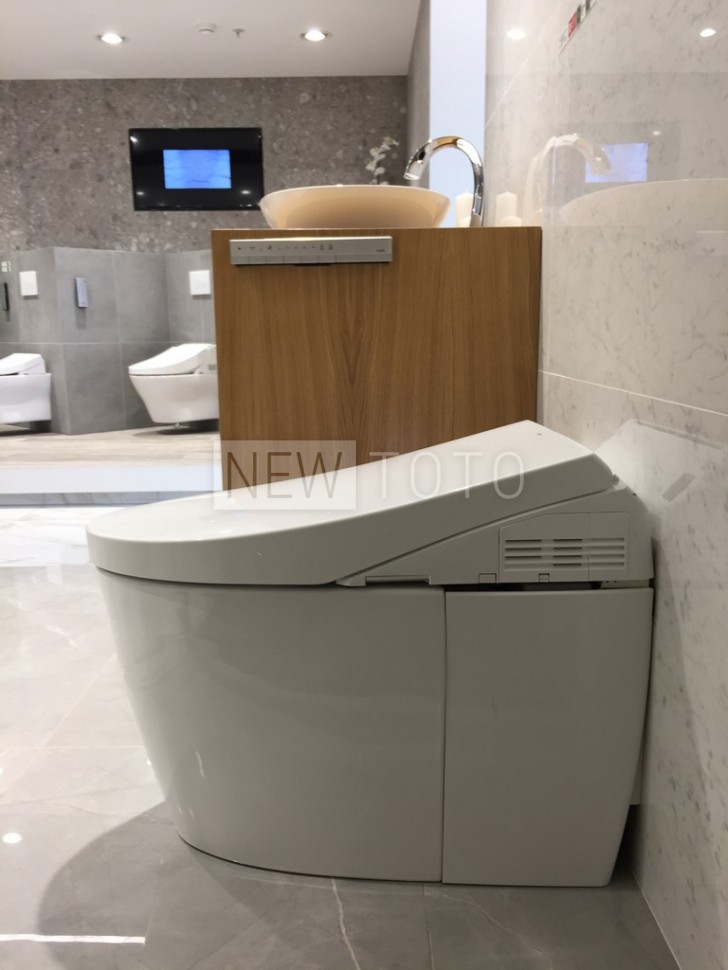Унитаз напольный TOTO Neorest AH 2.0 (в стену) TCF9788WG + CS989PVR ...