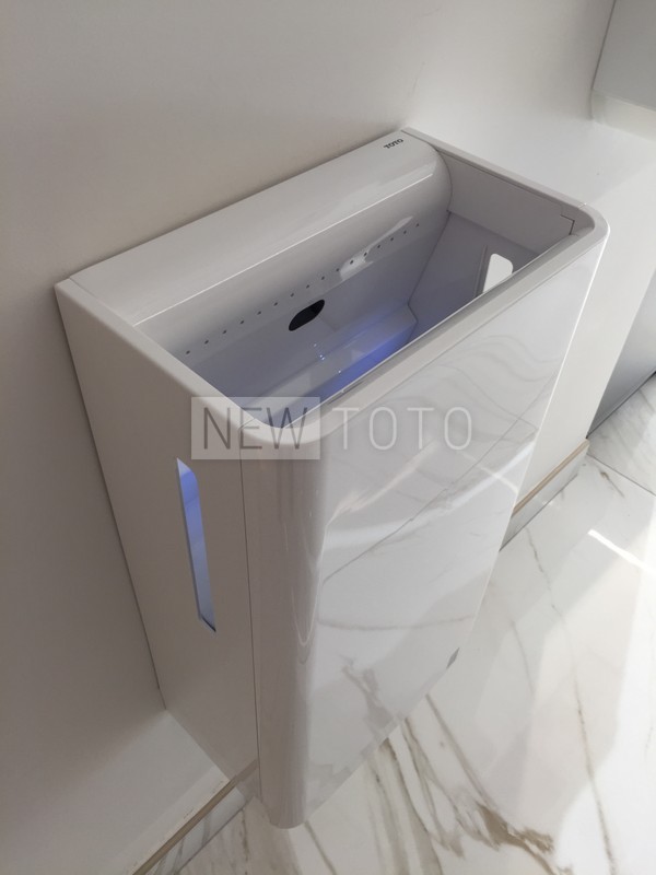 Сушилка для рук настенная TOTO Public фото №9